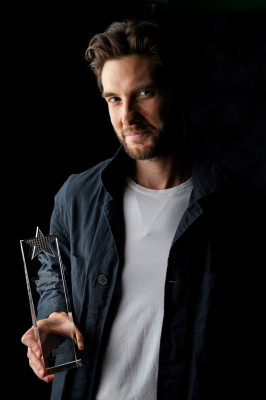 Ben Barnes- IMDB &quot;Fan Favorite&quot; Starmeter Award