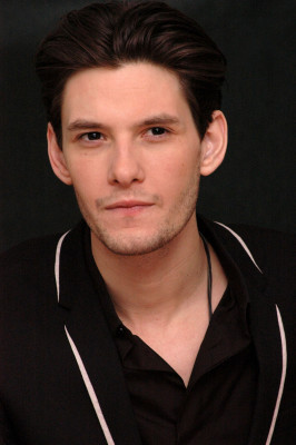 Ben Barnes pic #686050