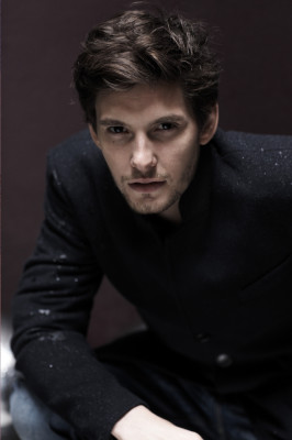 Ben Barnes pic #381627