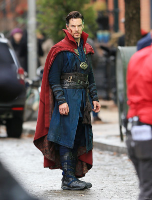 Benedict Cumberbatch - &#039;Doctor Strange&#039; On Set in New York 04/02/2016