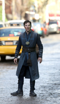 Benedict Cumberbatch - &#039;Doctor Strange&#039; On Set in New York 04/02/2016