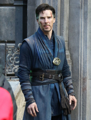 Benedict Cumberbatch - &#039;Doctor Strange&#039; On Set in New York 04/02/2016