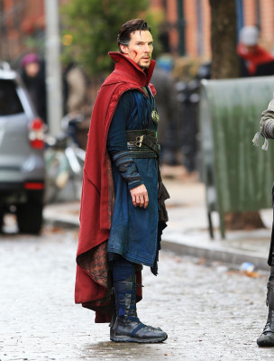 Benedict Cumberbatch - &#039;Doctor Strange&#039; On Set in New York 04/02/2016