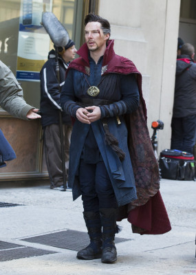 Benedict Cumberbatch - &#039;Doctor Strange&#039; On Set in New York 04/03/2016