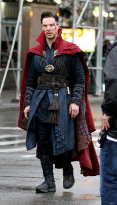 Benedict Cumberbatch - &#039;Doctor Strange&#039; On Set in New York 04/02/2016