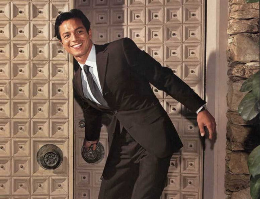 photo 28 in Benjamin Bratt gallery [id35200] -0001-11-30 00:00:00