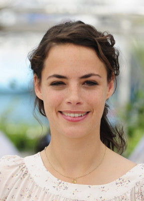 photo 29 in Berenice Bejo  gallery [id603929] 2013-02-09 00:00:00