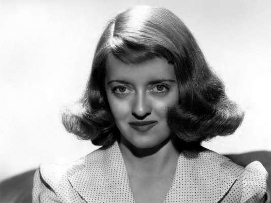 Bette Davis pic #250267