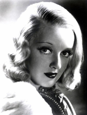 Bette Davis pic #189283