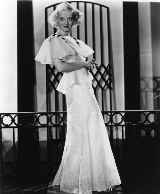 Bette Davis pic #383350