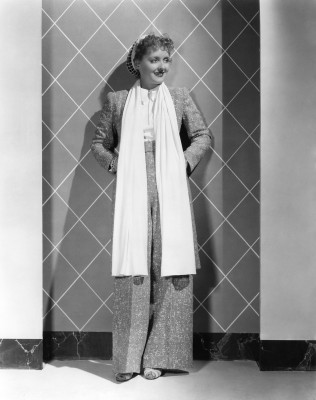 photo 12 in Bette Davis gallery [id383344] 2011-04-12 00:00:00