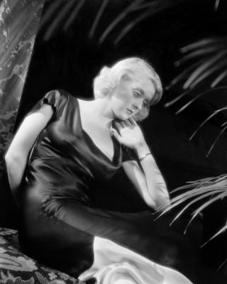Bette Davis pic #383348