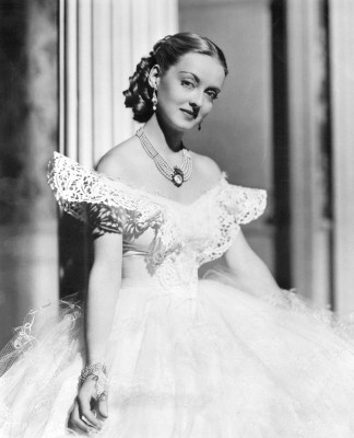 Bette Davis pic #384380