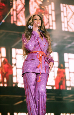 Beyonce - On The Run II Tour in Houston 09/15/2018