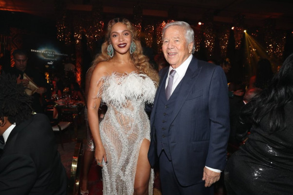 Beyonce - Shawn Carter Foundation Gala - Day 2 11/16/2019