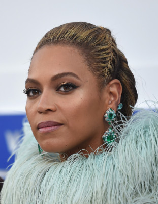 photo 24 in Beyonce Knowles gallery [id927840] 2016-12-08 00:00:00