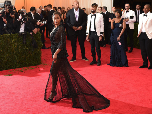 photo 17 in Beyonce Knowles gallery [id727759] 2014-05-10 00:00:00