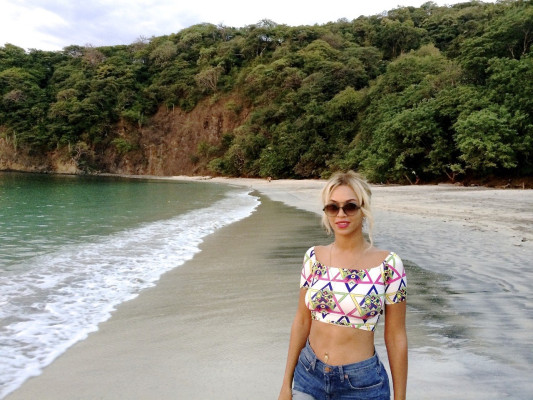 photo 23 in Beyonce Knowles gallery [id685668] 2013-12-22 00:00:00