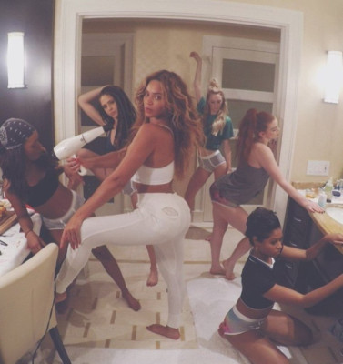 photo 6 in Beyonce Knowles gallery [id779089] 2014-12-10 00:00:00