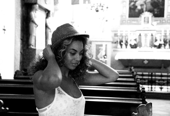 photo 9 in Beyonce Knowles gallery [id547592] 2012-08-14 00:00:00