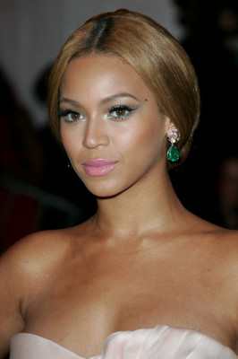 photo 16 in Beyonce Knowles gallery [id448161] 2011-12-20 00:00:00