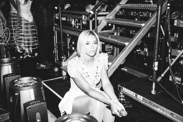 photo 7 in Beyonce gallery [id682569] 2013-12-08 00:00:00