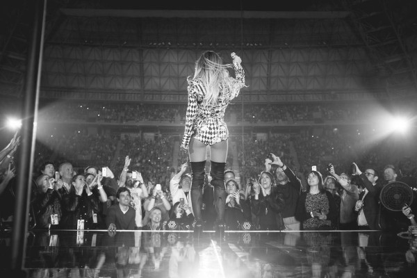 photo 6 in Beyonce Knowles gallery [id716397] 2014-04-02 00:00:00