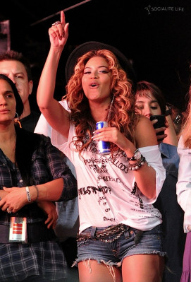 photo 4 in Beyonce gallery [id269552] 2010-06-04 00:00:00