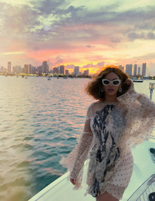 photo 25 in Beyonce Knowles gallery [id1025234] 2017-12-28 00:00:00