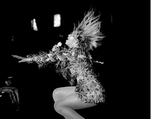 photo 12 in Beyonce gallery [id659239] 2013-08-29 00:00:00