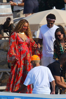photo 4 in Beyonce Knowles gallery [id1084598] 2018-07-13 00:00:00
