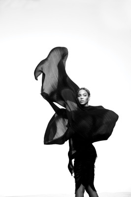 photo 14 in Beyonce Knowles gallery [id687485] 2013-12-27 00:00:00