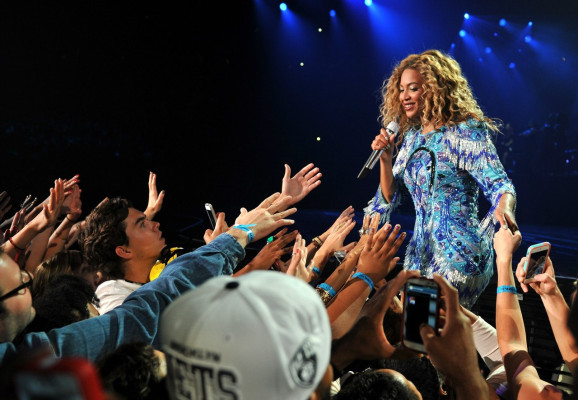 photo 25 in Beyonce Knowles gallery [id657906] 2013-08-20 00:00:00