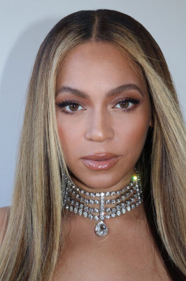 photo 3 in Beyonce Knowles gallery [id1266010] 2020-07-27 00:00:00