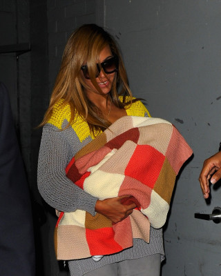 photo 17 in Beyonce Knowles gallery [id499766] 2012-04-20 00:00:00