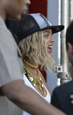 photo 27 in Beyonce gallery [id662463] 2013-09-09 00:00:00