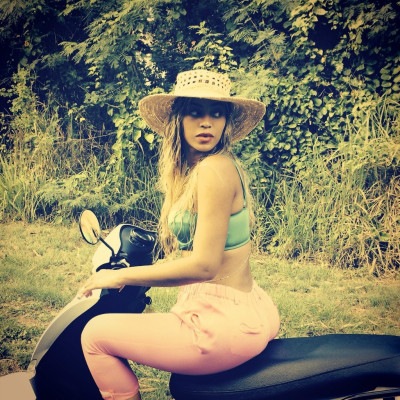 photo 29 in Beyonce gallery [id702516] 2014-02-24 00:00:00