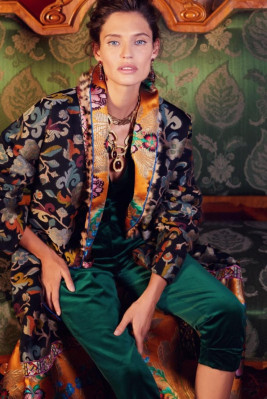 Bianca Balti L’Officiel Russia November 2017