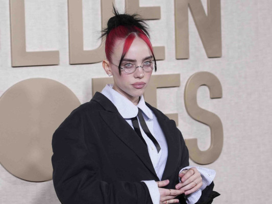 Billie Eilish – Golden Globe Awards 2024