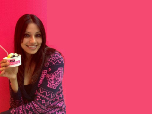 photo 10 in Bipasha Basu gallery [id529086] 2012-07-02 00:00:00