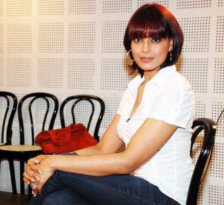 Bipasha Basu pic #564173