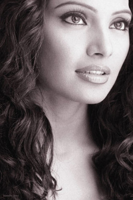 Bipasha Basu pic #178844