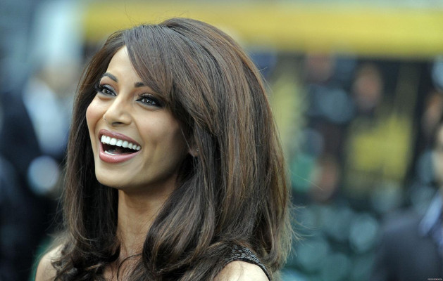 Bipasha Basu pic #449292