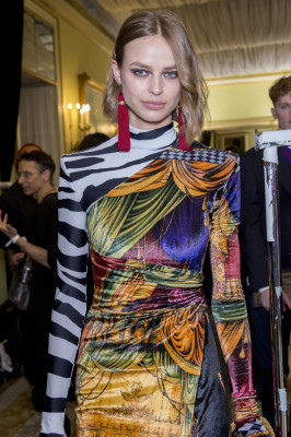 Birgit Kos - Versace-Mens Fall/Winter 2018 Fashion Show in Milan
