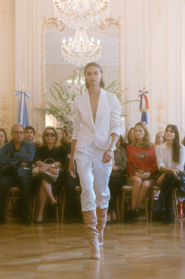 Vanessa Seward Spring/Summer 2018 Fashion Show in Paris