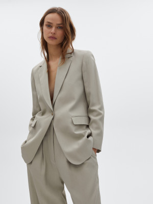 Birgit Kos - Massimo Dutti
