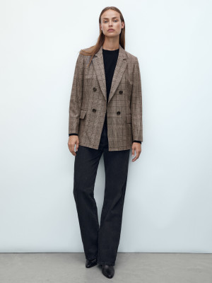 Birgit Kos - Massimo Dutti