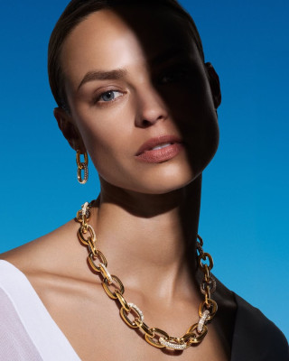 Birgit Kos for Graff Endless Summer