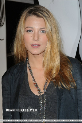 photo 18 in Blake Lively gallery [id162895] 2009-06-03 00:00:00