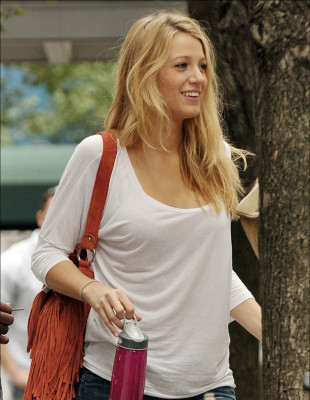 Blake Lively pic #355935